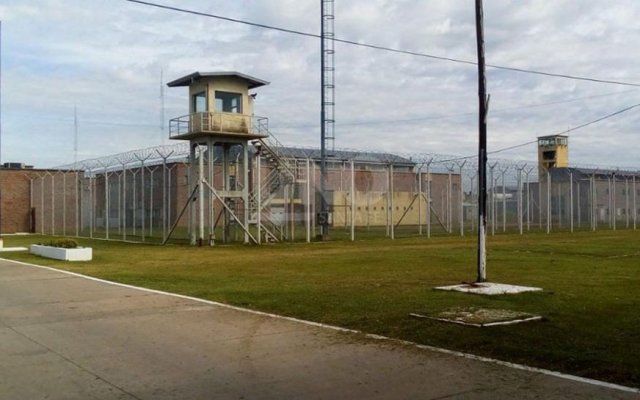 Denuncian un brote de Covid en la cárcel de mujeres: una interna muerta y 30 aisladas