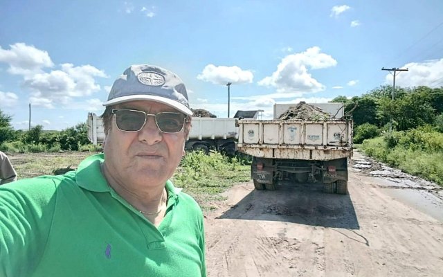 Vinará: Reparación de caminos afectados por intensas lluvias recientes